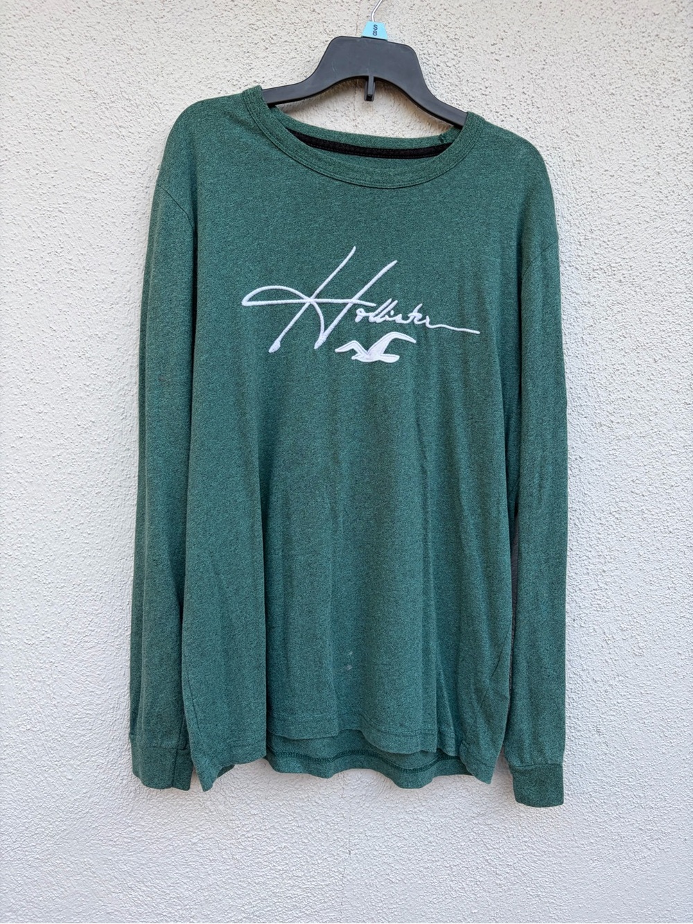 Hollister Forest Green Long Sleeve Crewneck Tee with White Logo Men’s Size M